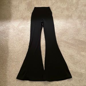 EUC Aerie Offline Super Flare leggings